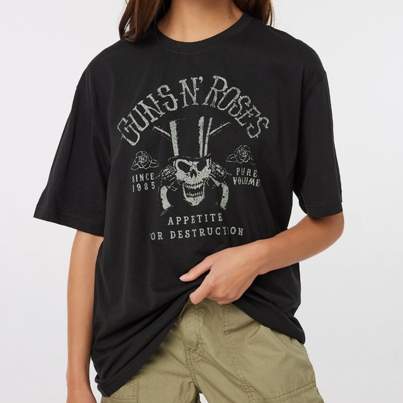 Guns N Roses Size Small Dark Grey Oversized Graphic T-Shirt NWT - Picture 1 of 10